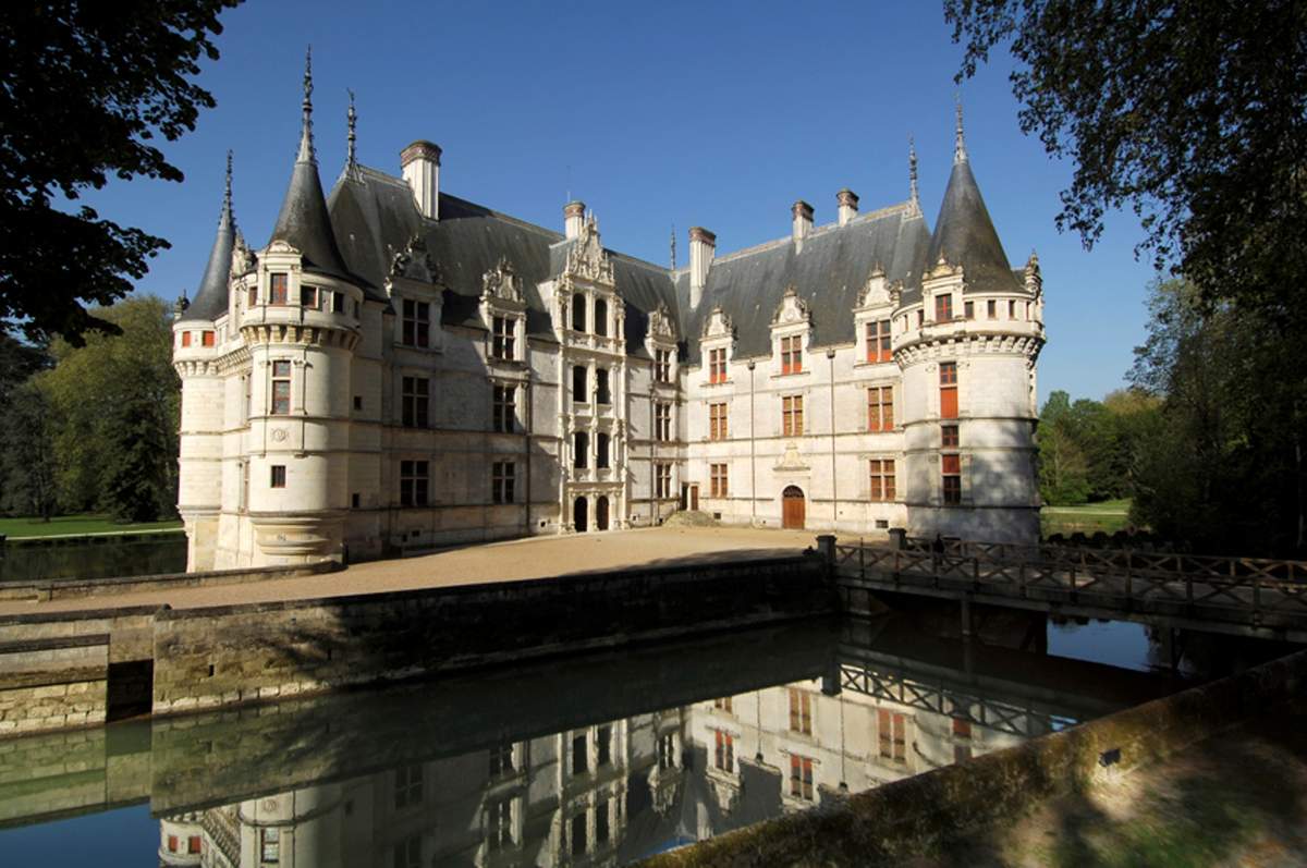 Visite virtuelle d\'#Azay-Le-Rideau Visite virtuelle d\'#Azay-Le-Rideau