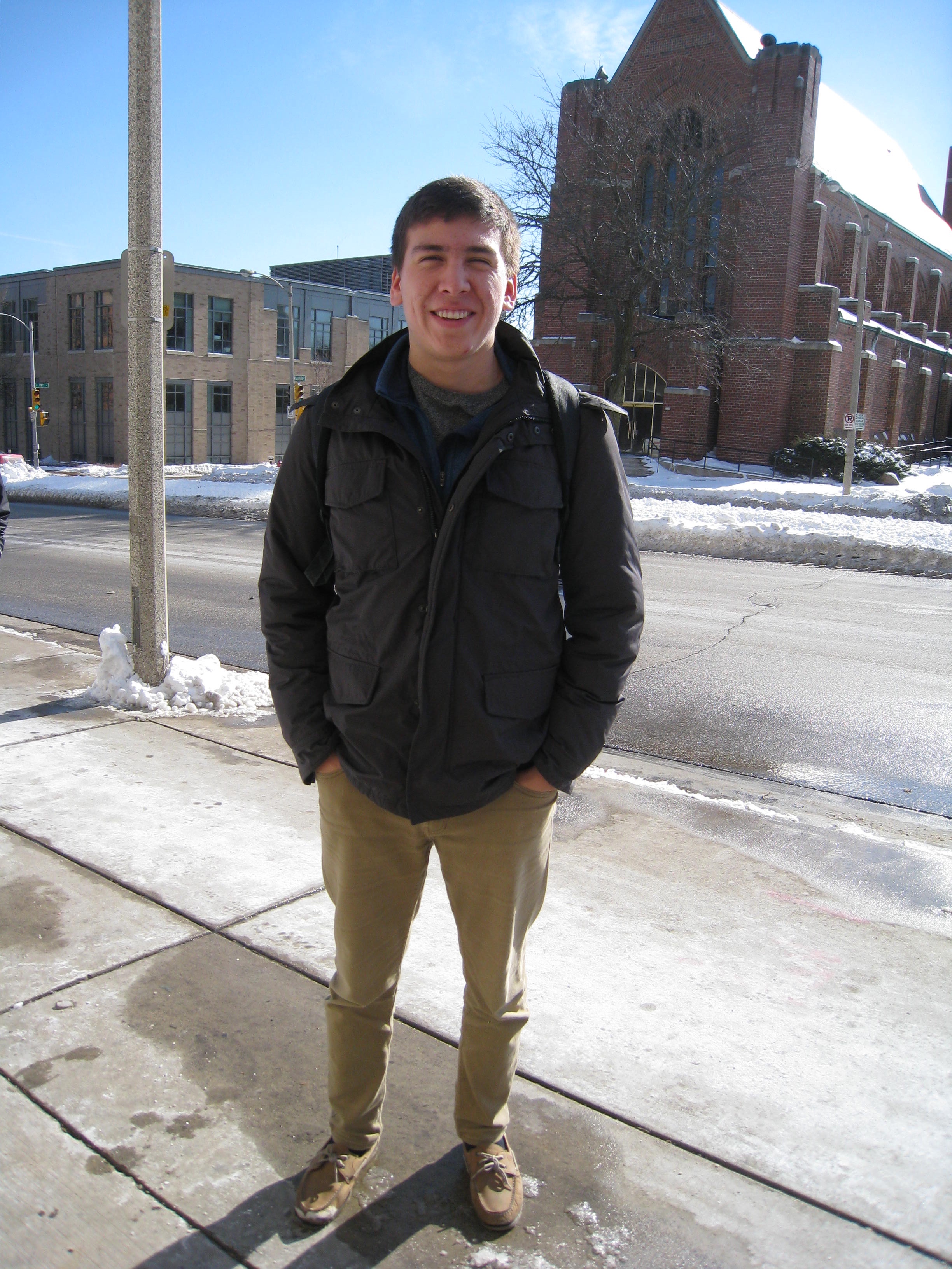 sperrys with khaki pants